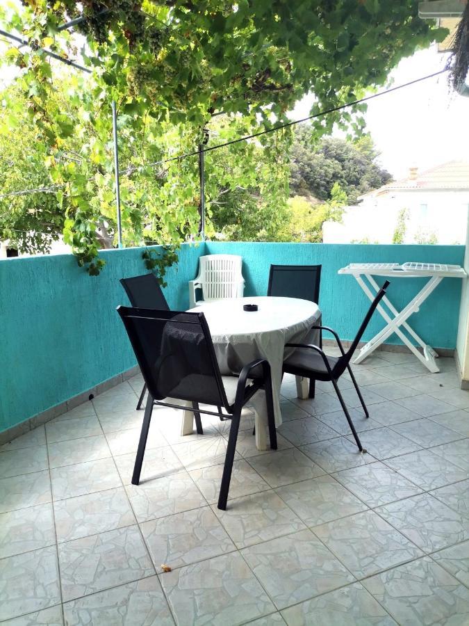 Family Friendly Apartments With A Swimming Pool Supetarska Draga - Donja, Rab - 2019 Kültér fotó